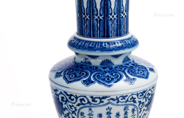 清乾隆青花缠枝莲纹花觚王鉴赏_搜狐网