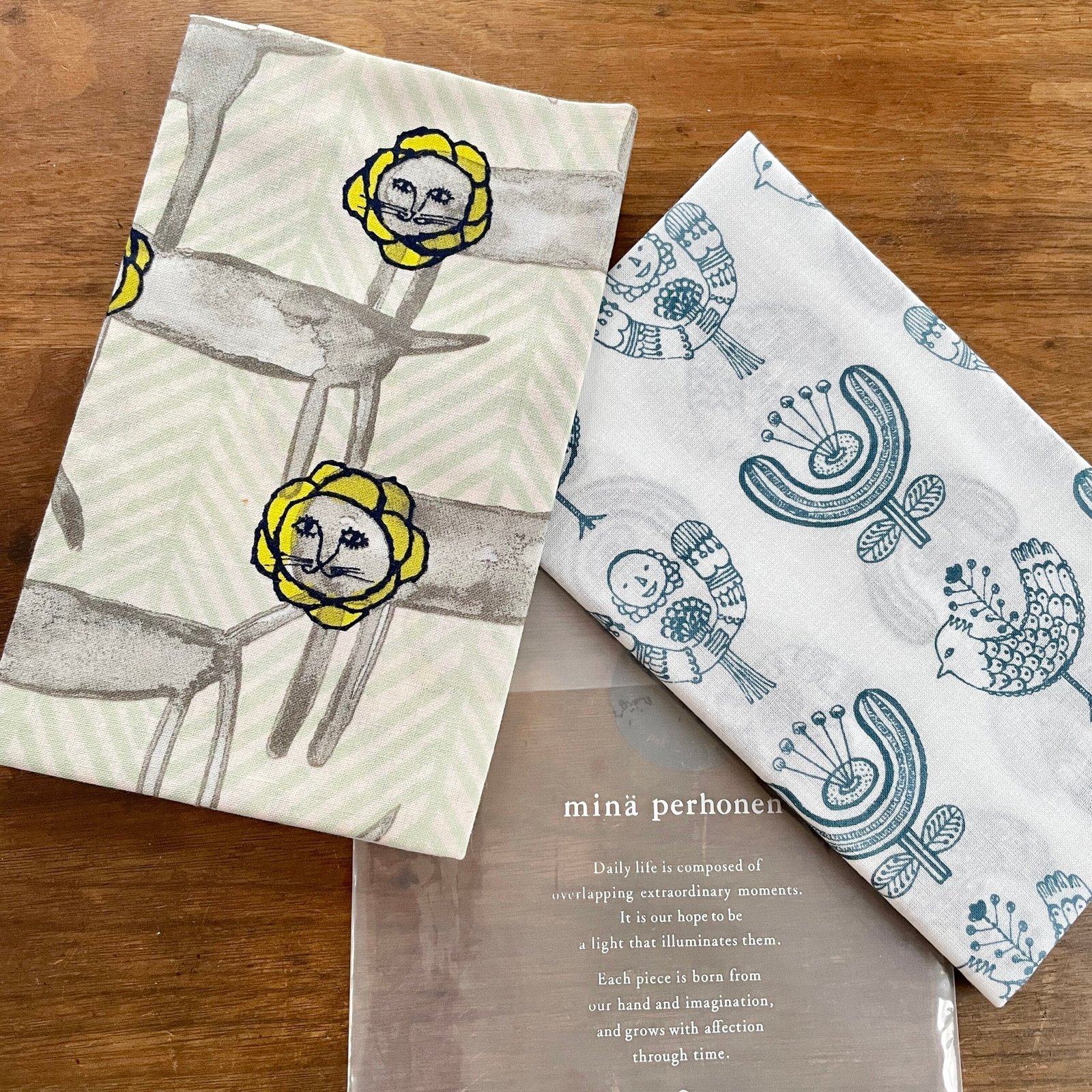 ミナ ペルホネン】思わず笑顔になる手ぬぐい。 | LEE