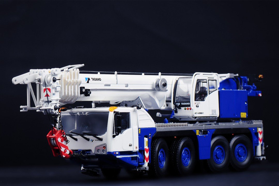 Tadano AC 4.080-1 in scale 1:50