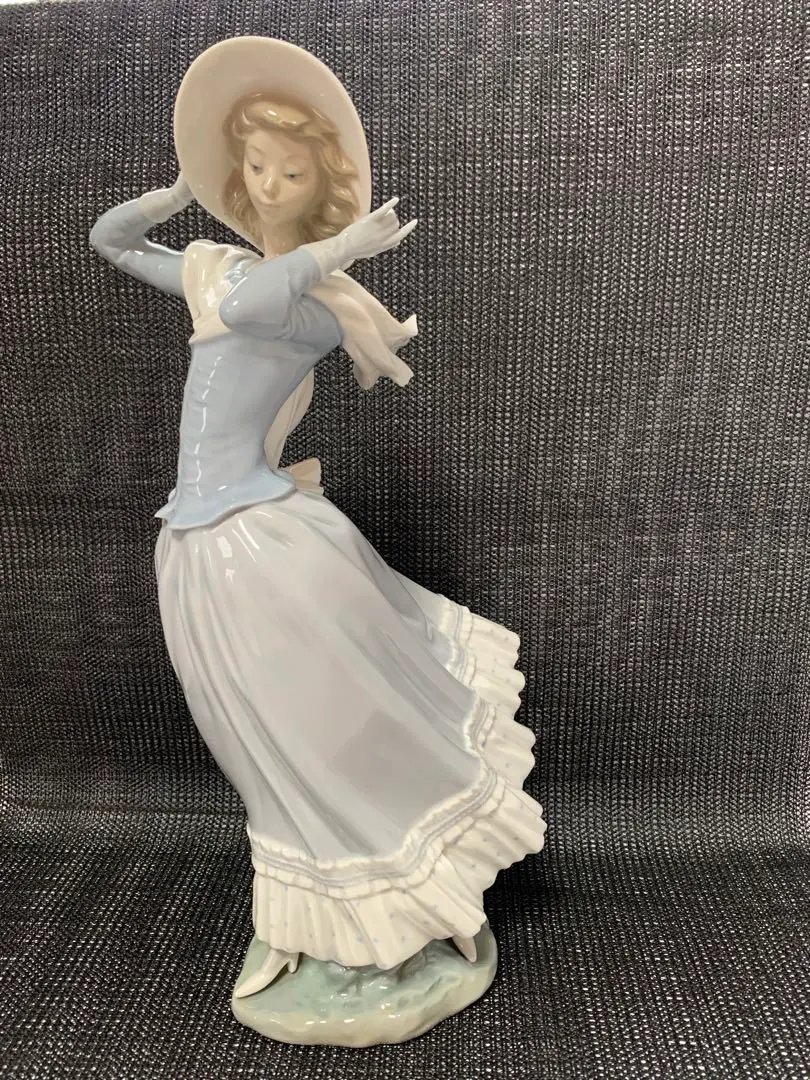 2026年最新】リヤドロ 春のそよ風の人気アイテム - メルカリ