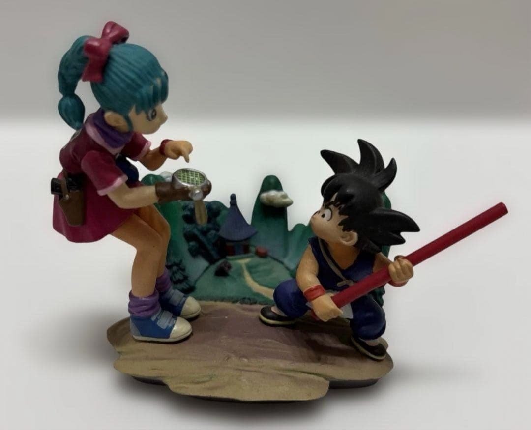 ドラゴンボールカプセル　ドラゴンボールフィギュア　ブルマ　孫悟空 ドラゴンボール」孫悟空＆ブルマが1984年からフィギュアになって帰っ