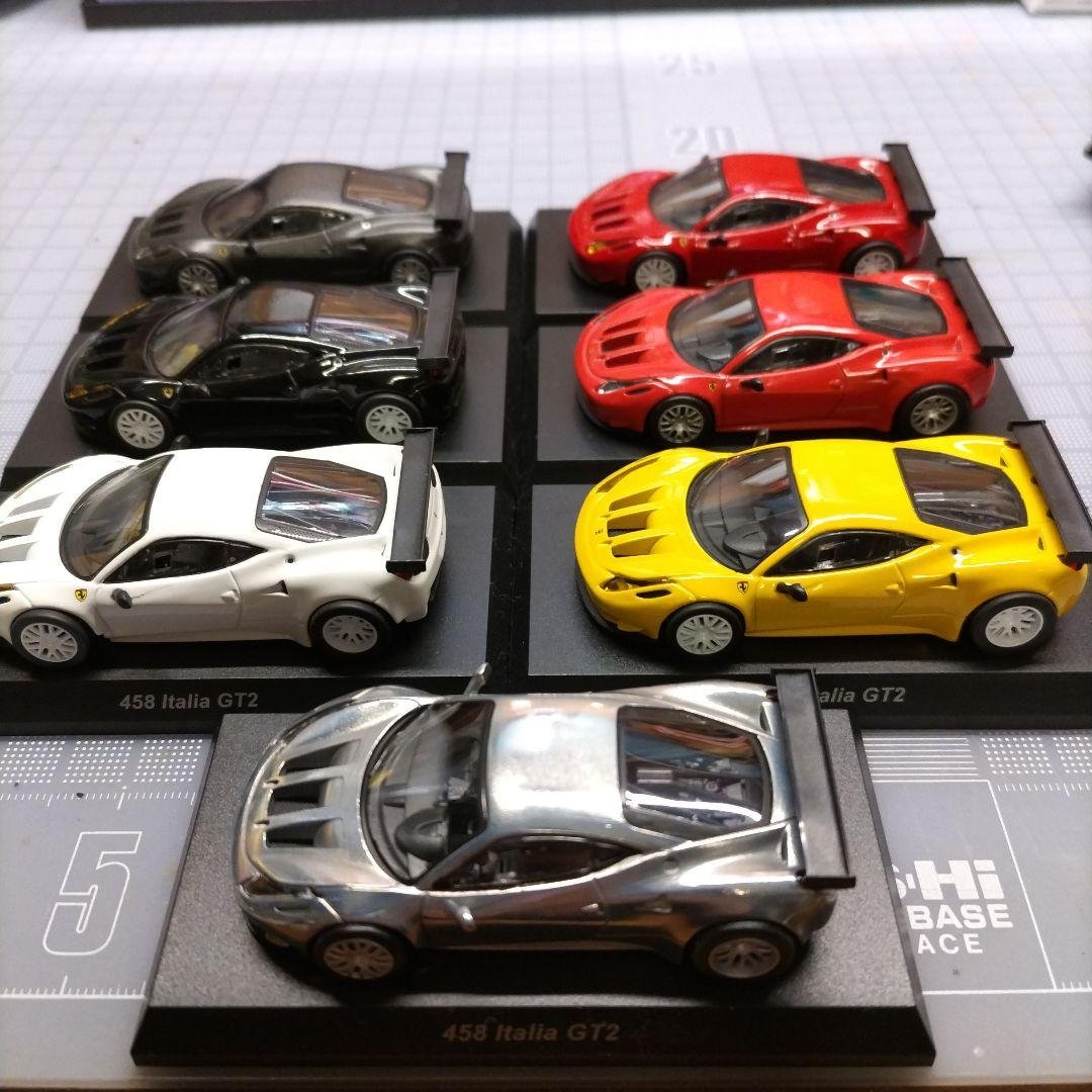 458 Italia GT2 ミニカー 7台セット 2012 - Ferrari 458 Italia GT2 - AF Corse, Red - Mattel Hot Wheels