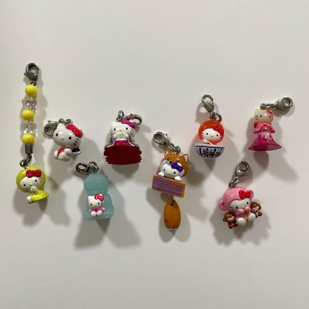 【静岡/箱根/鎌倉/京都/北海道/赤富士 】ご当地キティストラップ　8個セット ご当地キティ【鎌倉・箱根・箱根足柄限定バ－ジョン】×3＊レア