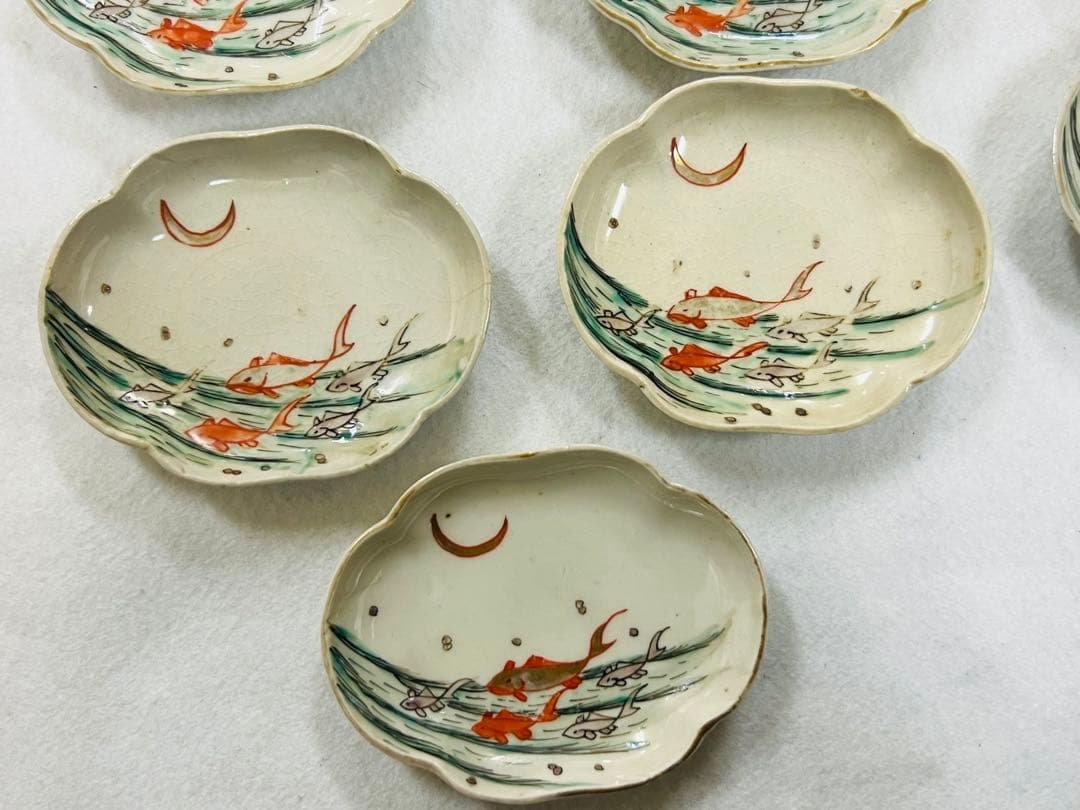 古伊万里？赤絵魚図貝型皿　色絵　16枚 明治前期大聖寺焼色絵魚図小皿〈大聖寺の古伊万里写し〉 | 吉祥寺PukuPuku