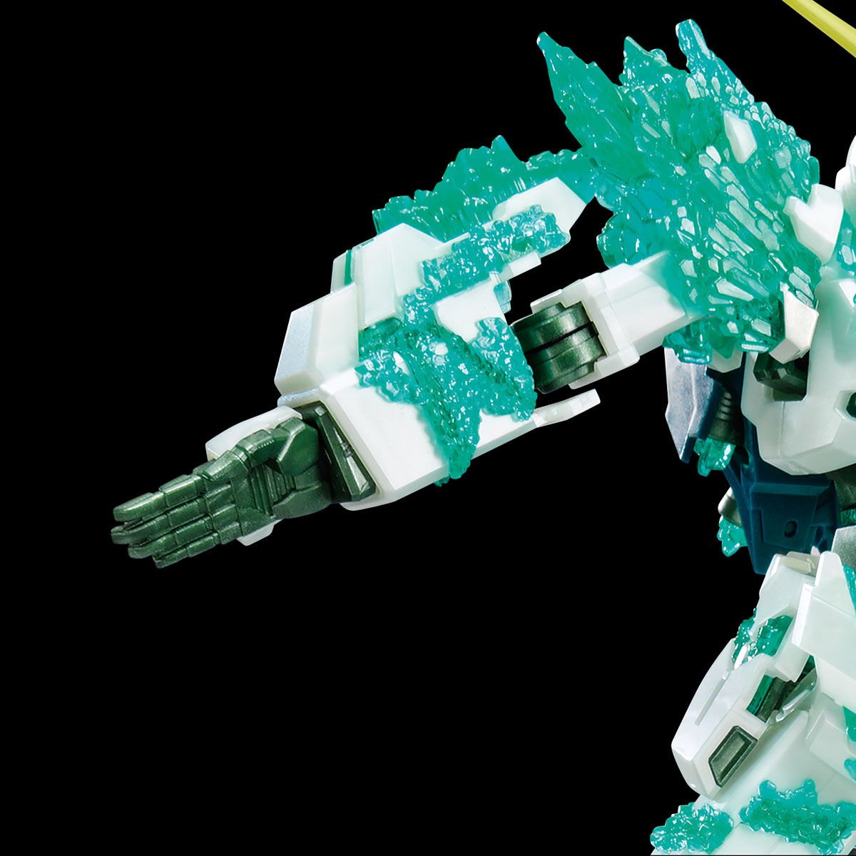 HG 1/144 ガンダムベース限定 ユニコーンガンダム(光の結晶体) − 商品