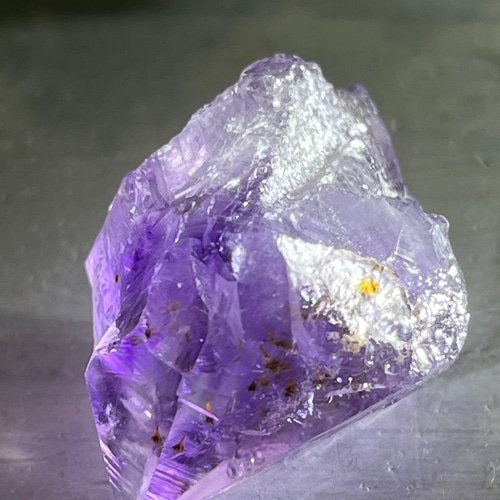 ゴールドカコクセナイト 紫水晶 アメジスト 結晶 原石 ラフストーン