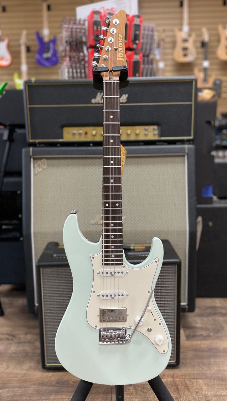 Ibanez AZ2204NW Mint Green